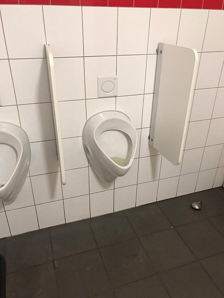  verstopt urinoir Rotterdam